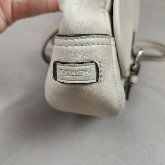 Vintage Y2K‎ Coach Hadley Leather Field Bag White Leather Crossbody Small Flap - Picture 4 of 15